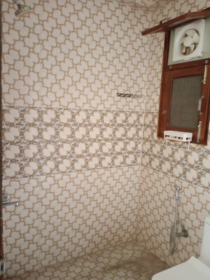 Bathroom in 2 BHK Builder Floor at Sector 57 – for Rent