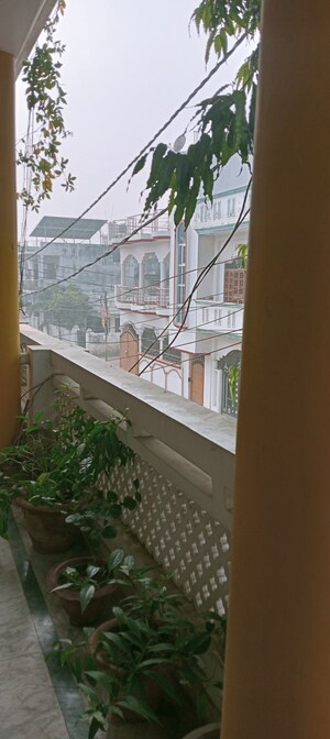 Balcony in 2.5 BHK Independent House at Rajajipuram – for Rent