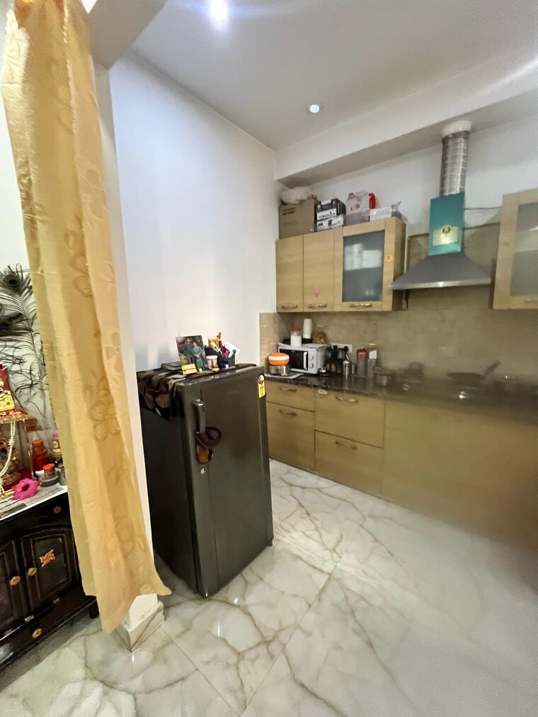 Living Room, rwa-residential-society-sector-46 2 Bedroom 190 Sq.Yd. Builder Floor In Sector 46 Gurgaon 9617099