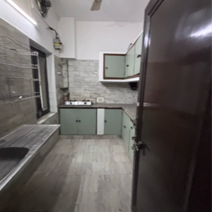 Kitchen in 3 BHK Builder Floor at Green Park – for Rent