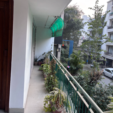 Balcony in 3 BHK Builder Floor at Green Park – for Rent