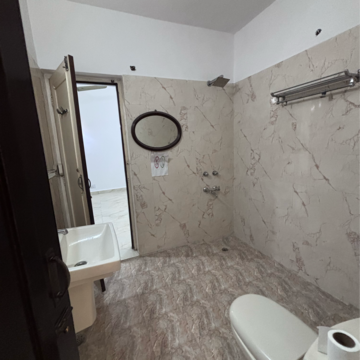 Bathroom in 3 BHK Builder Floor at Green Park – for Rent
