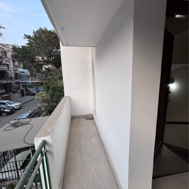 Balcony, green park 3 Bedroom 311 Sq.Yd. Builder Floor In Green Park Delhi 9617106