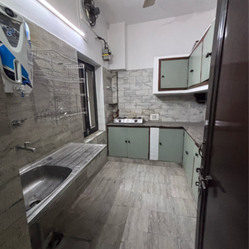 Kitchen in 3 BHK Builder Floor at Green Park – for Rent