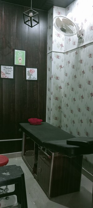 Team Area in  Co-working Space at Rajajipuram – for Sale