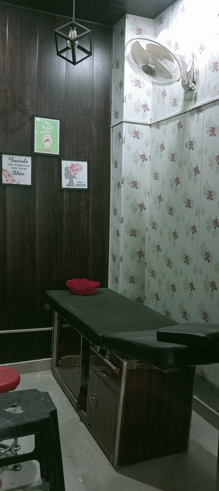 Team Area, rajajipuram Commercial Co Working Space 1400 Sq.Ft. In Rajajipuram Lucknow 9617116