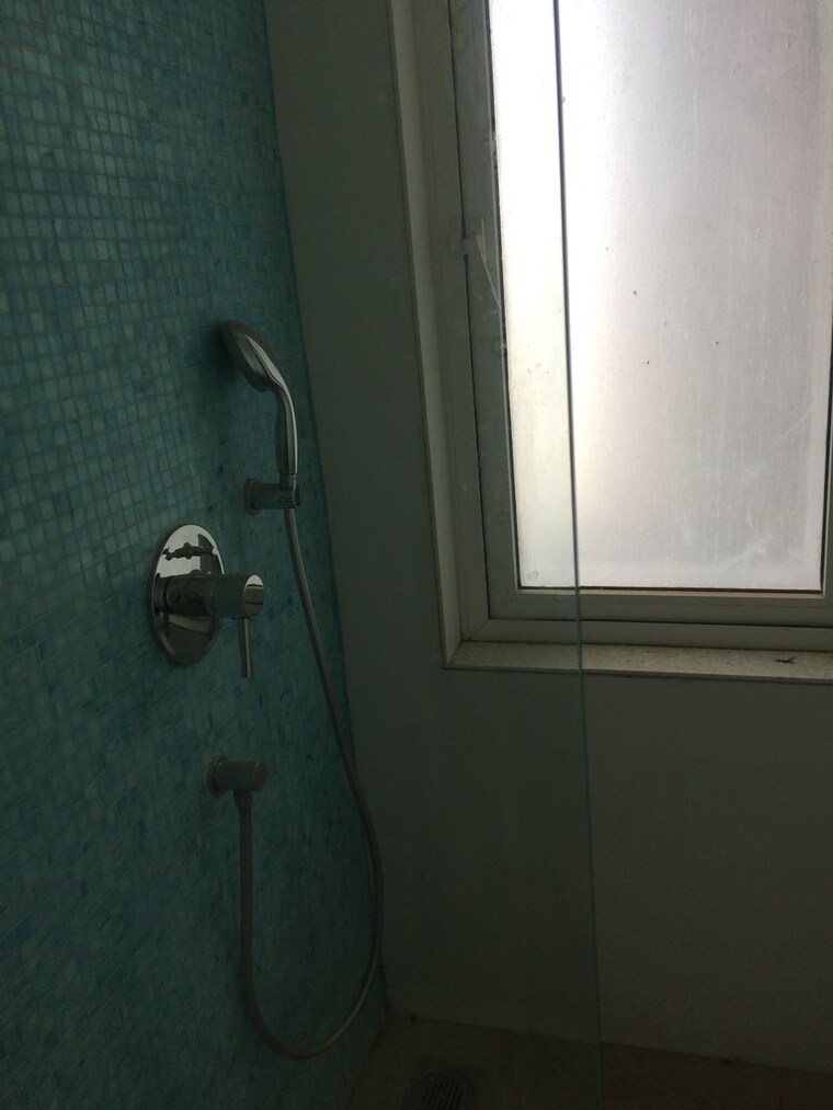 Bathroom, lodha-fiorenza 3 Bedroom 1623 Sq.Ft. Apartment In Goregaon East Mumbai 9617123