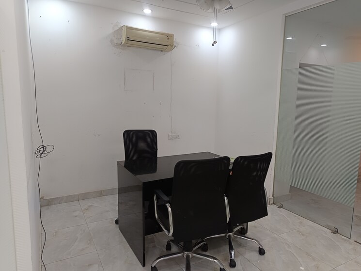 Team Area, sector 2 Commercial Office Space 800 Sq.Ft. In Sector 2 Noida 9617152