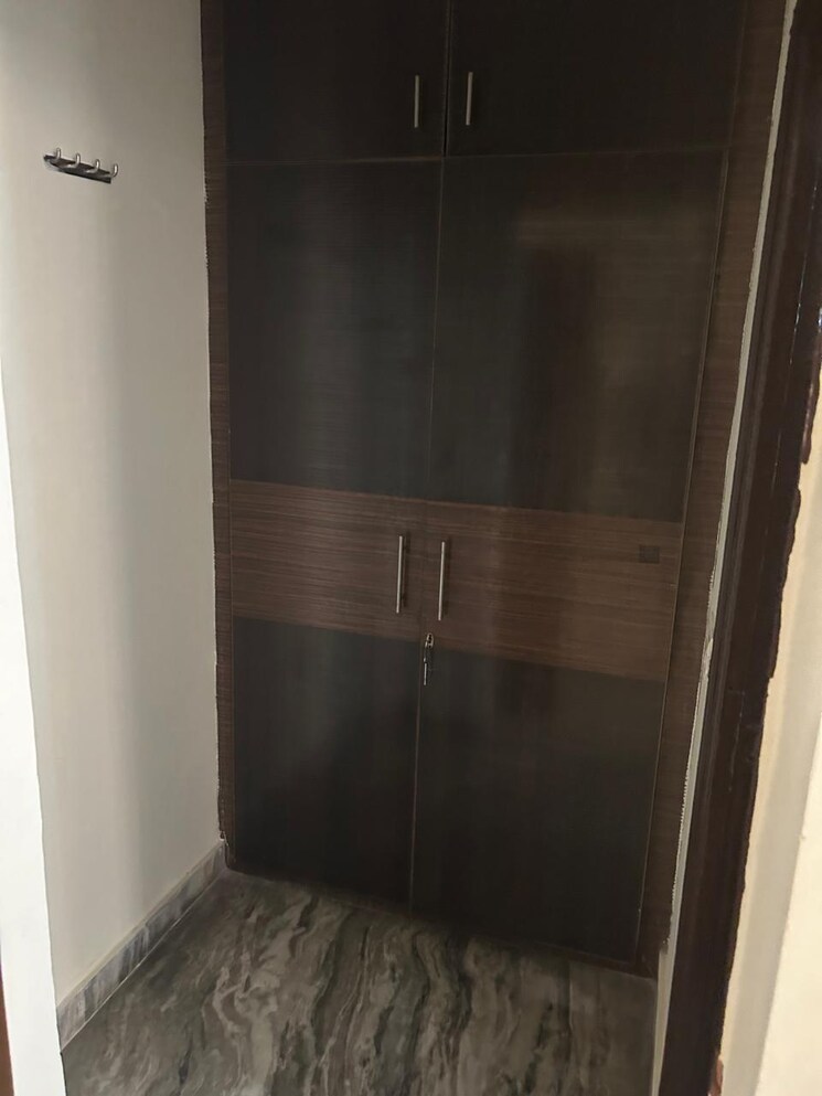 Bathroom, rwa-residential-society-sector-46 2 Bedroom 190 Sq.Yd. Builder Floor In Sector 46 Gurgaon 9617132