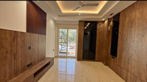 Bedroom in 1 BHK Builder Floor at Palam Vihar – for Rent