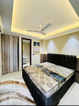 Bedroom in 1 BHK Builder Floor at Palam Vihar – for Rent
