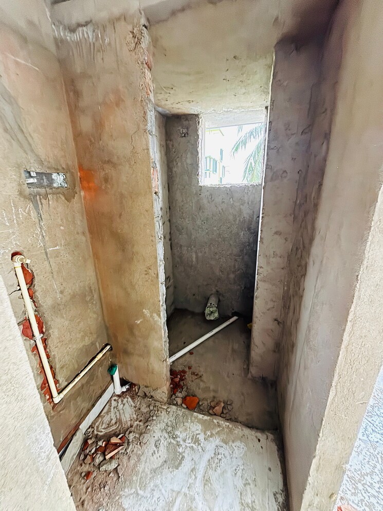 Bathroom, dum dum 2 Bedroom 759 Sq.Ft. Apartment In Dum Dum Kolkata 9617138