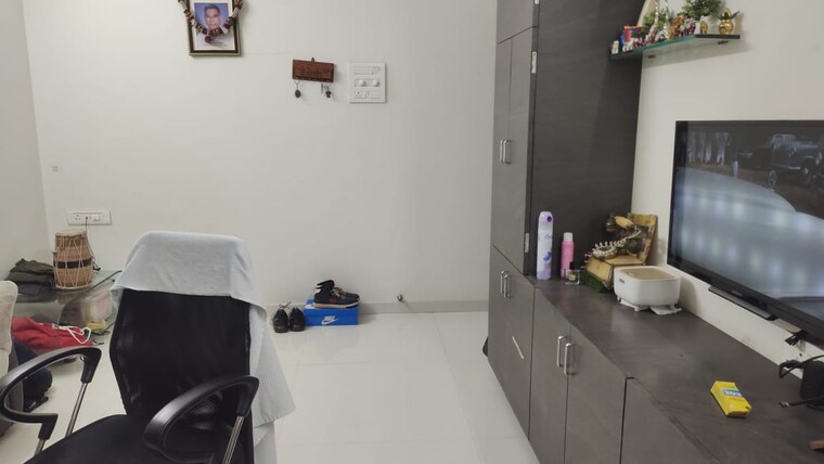 Master Bedroom, shubh-kamana-chs 1 Bedroom 450 Sq.Ft. Apartment In Bhandup East Mumbai 9617141