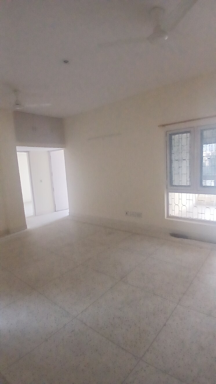 Room, srijan-apartments 2 Bedroom 1100 Sq.Ft. Apartment In Sector 62 Noida 9617142