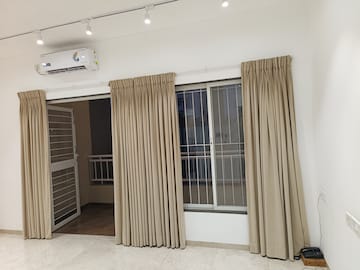 Room in 2 BHK Apartment at Sargun RKH Golden Sunrise, Moshi – for Rent