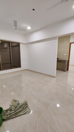 1 BHK Apartment For Rent in Bhoomi Samarth, Goregaon East