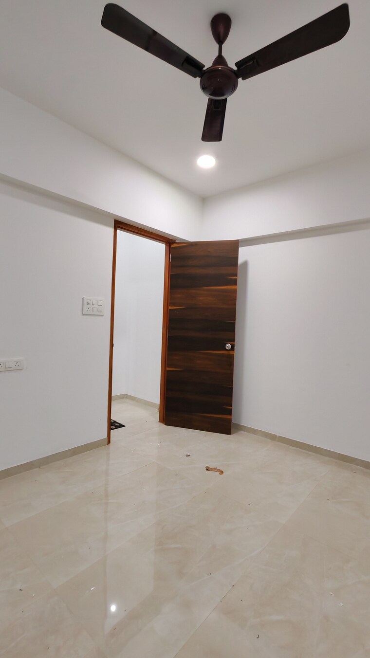 Room, bhoomi-samarth 1 Bedroom 340 Sq.Ft. Apartment In Goregaon East Mumbai 9617167