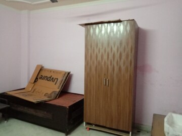 Bedroom in 1 BHK Builder Floor at Dwarka Mor – for Rent