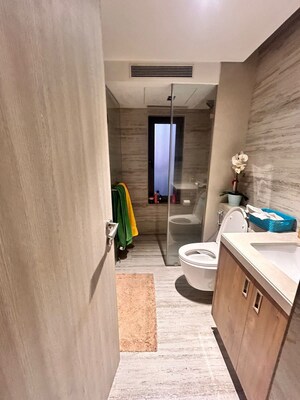 Bathroom in 2 BHK Apartment at Shanti Sadan Plot 1, Matunga – for Rent