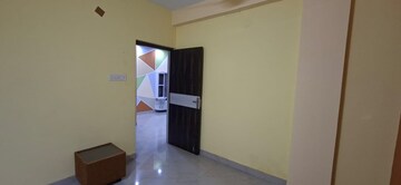 Room in 2 BHK Apartment at Dum Dum Cantt – for Sale