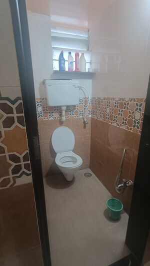 Bathroom in 2 BHK Builder Floor at Ankur Park, Mukund Nagar – for Sale
