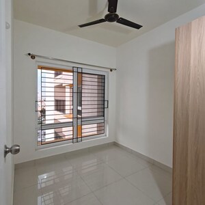 Room in 2.5 BHK Apartment at Kolte Patil iTowers Exente, Doddanagamangala Village – for Rent