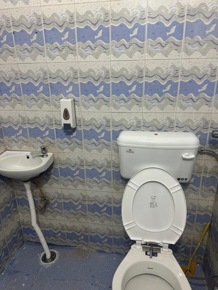 Bathroom, sector 44 3 Bedroom 790 Sq.Ft. Independent House In Sector 44 Chandigarh 9617212