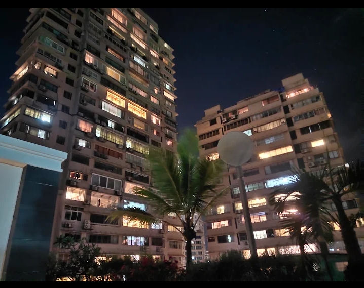 4 BHK + Servant Room Apartment For Sale in Kalpataru Azuro