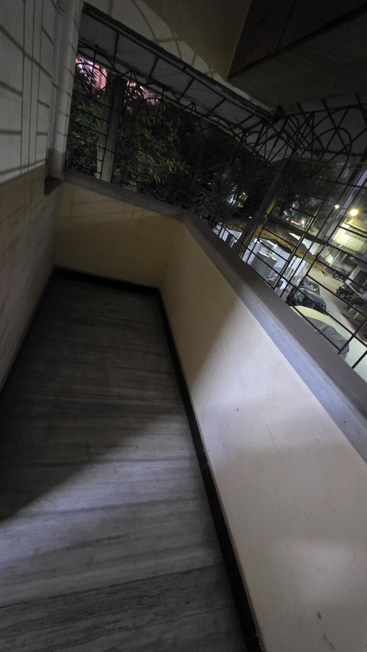 Balcony, vrindavan-chs-thane-west 1 Bedroom 500 Sq.Ft. Apartment In Vrindavan Society Thane 9617215