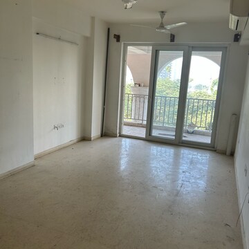 3 BHK Apartment For Rent in DLF The Skycourt, Nawada Fatehpur