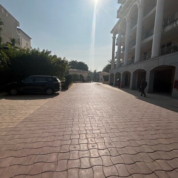 3 BHK Apartment – Exterior View View at DLF The Skycourt, Nawada Fatehpur - for Rent