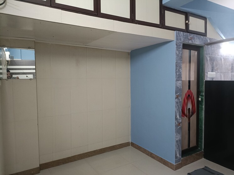 Room, silver-castle-andheri-east 1 RK 300 Sq.Ft. Apartment In Andheri East Mumbai 9617268