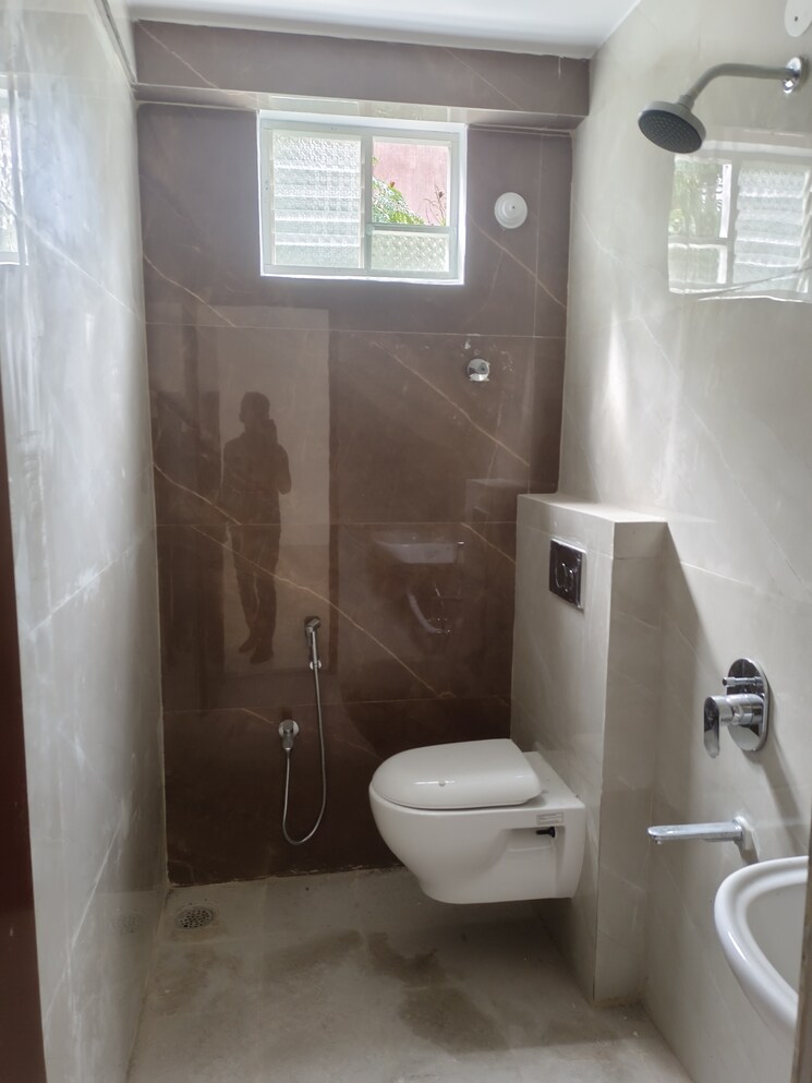 Bathroom, upparpalli 4 Bedroom 2000 Sq.Ft. Penthouse In Upparpalli Hyderabad 9617273