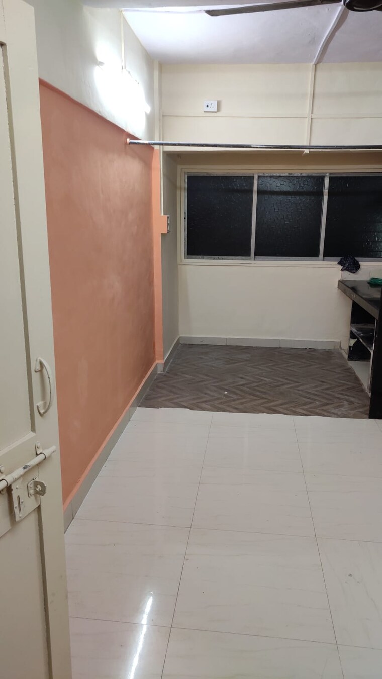 Room, ashirwad-chs-andheri-east 1 RK 300 Sq.Ft. Apartment In Andheri East Mumbai 9617276