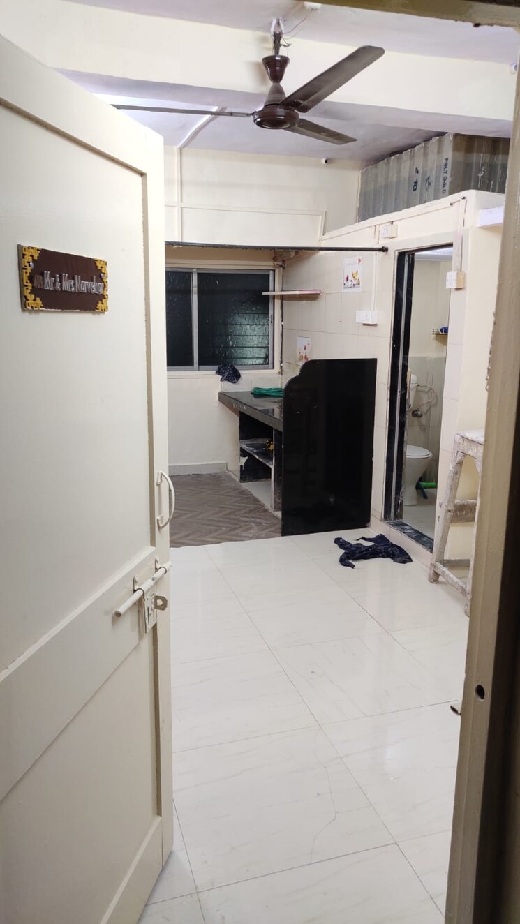 Kitchen, ashirwad-chs-andheri-east 1 RK 300 Sq.Ft. Apartment In Andheri East Mumbai 9617276