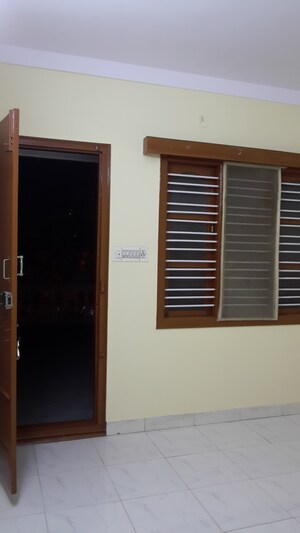 1 BHK Independent House For Rent in Rt Nagar