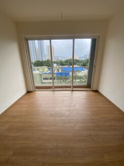 2 BHK Apartment For Sale in Indiabulls One Indiabulls