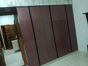 Room in 2 BHK Builder Floor at Sector 15 – for Rent