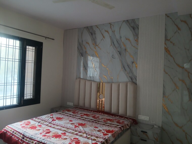 Bedroom, sector 15 4 Bedroom 500 Sq.Yd. Builder Floor In Sector 15 Hisar 9617300