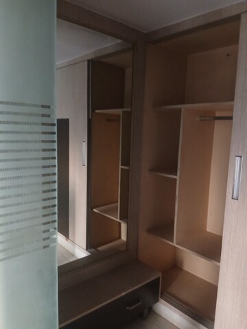 Furnished Amenities in 4 BHK Builder Floor at Sector 15 – for Rent