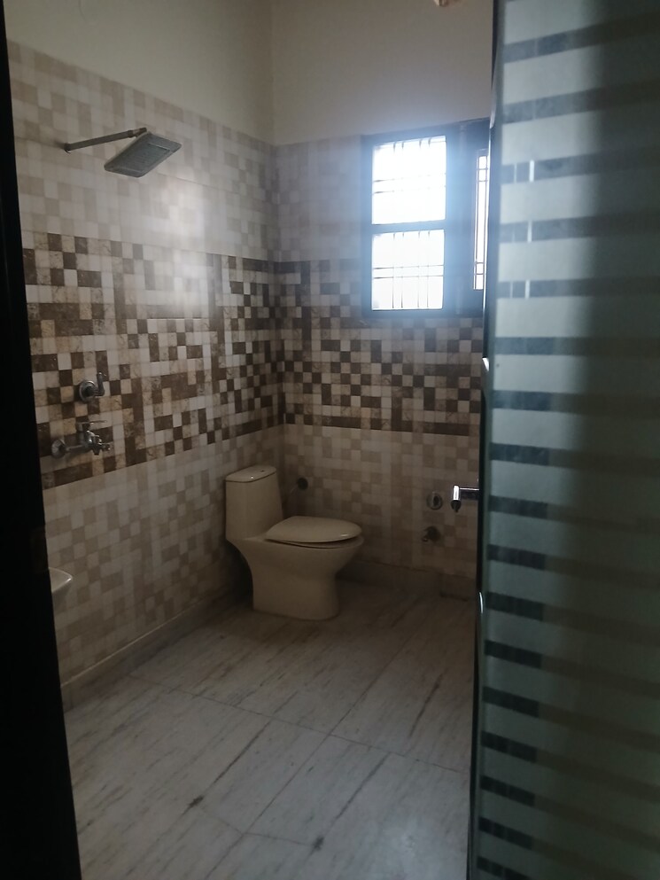 Kitchen, sector 15 4 Bedroom 500 Sq.Yd. Builder Floor In Sector 15 Hisar 9617300