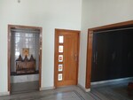 2 BHK + Pooja Room 250 Sq.Yd. Builder Floor in Sector 15