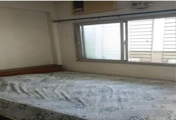 Room in 2 BHK Apartment at Palasia Square – for Sale