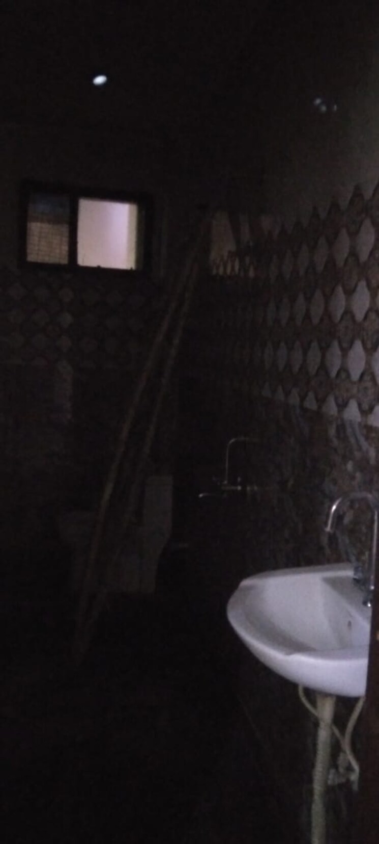 Bathroom, tanishq-resident-welfare-association 1 Bedroom 550 Sq.Ft. Builder Floor In Mehrauli Delhi 9617308