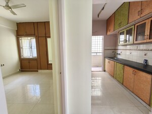 Room in 3 BHK Apartment at Kodihalli – for Rent