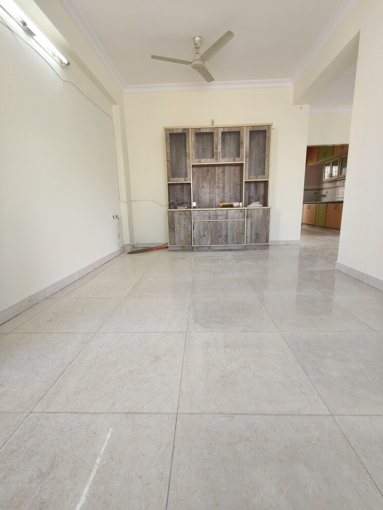 Room, kodihalli 3 Bedroom 1750 Sq.Ft. Apartment In Kodihalli Bangalore 9617310