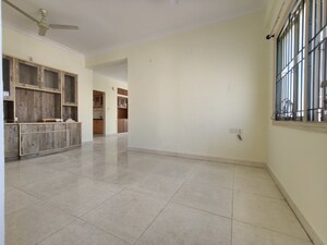Room in 3 BHK Apartment at Kodihalli – for Rent