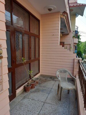 Balcony in 6+ BHK Villa at RWA Apartments Sector 116, Sector 116 – for Rent