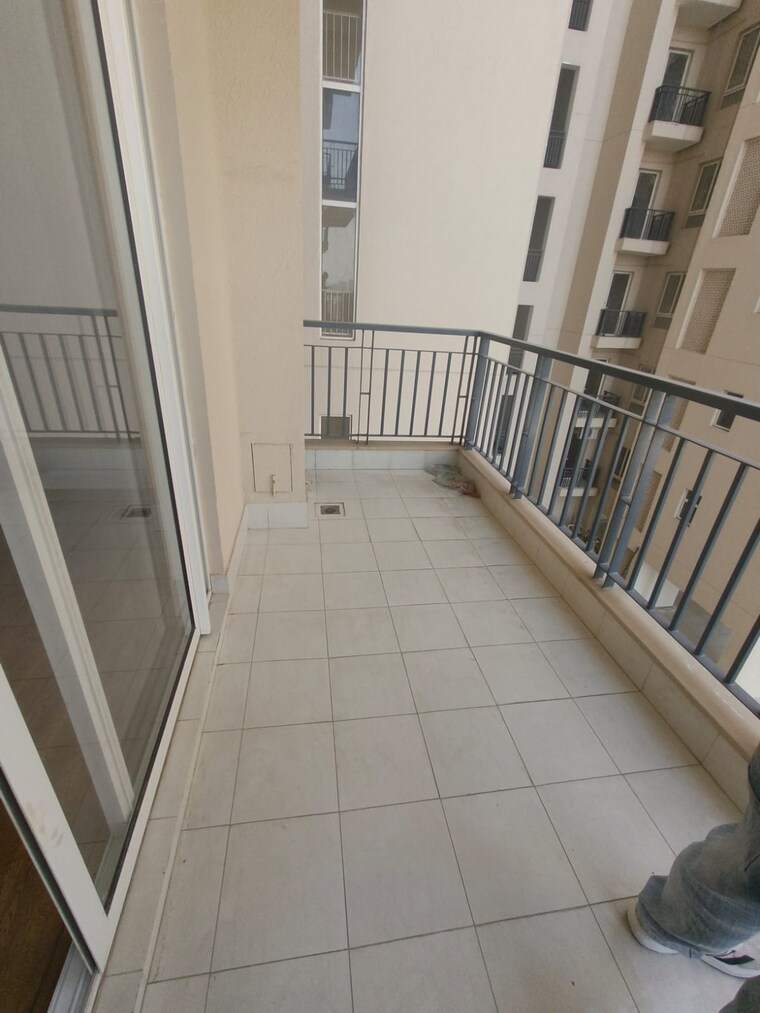 Balcony, godrej-nature-plus 3 Bedroom 1671 Sq.Ft. Apartment In Sohna Sector 33 Gurgaon 9617365