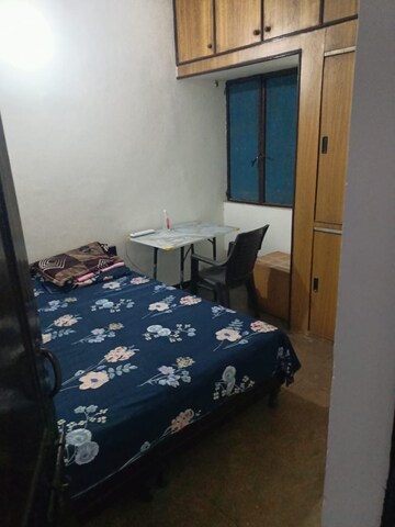 Bedroom in 1 BHK Independent House at Sector 31 – for Rent